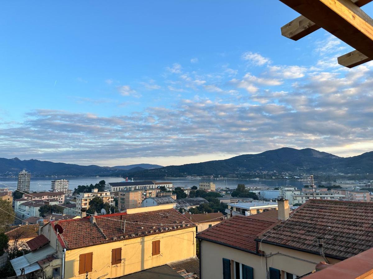 La Terrazza Al Forte Portoferraio Exterior foto
