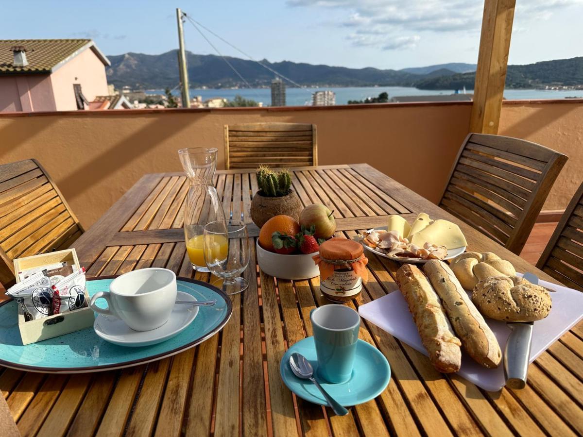 La Terrazza Al Forte Portoferraio Exterior foto