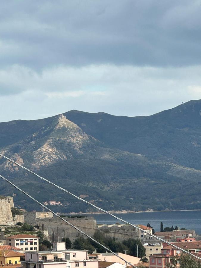 La Terrazza Al Forte Portoferraio Exterior foto